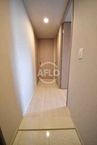 ブランズタワー梅田North　豊崎小学校の玄関|ブランズタワー梅田North（ブランズタワー梅田ノース）　玄関
