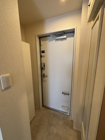 【玄関】
