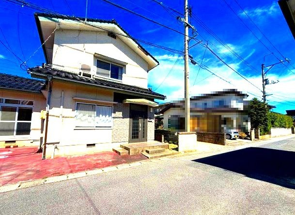 米子市富益町中古戸建の前面道路含む現地写真|431号線へのアクセスも良好です〇
