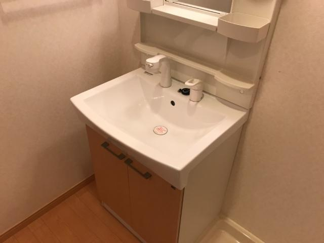 メゾンアシューレの洗面所|洗髪洗面化粧台