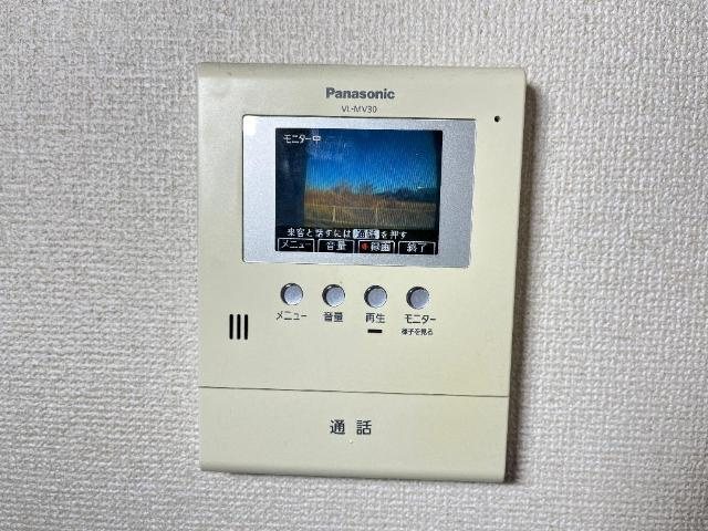 メゾンアシューレの内装|カメラ付インターホン