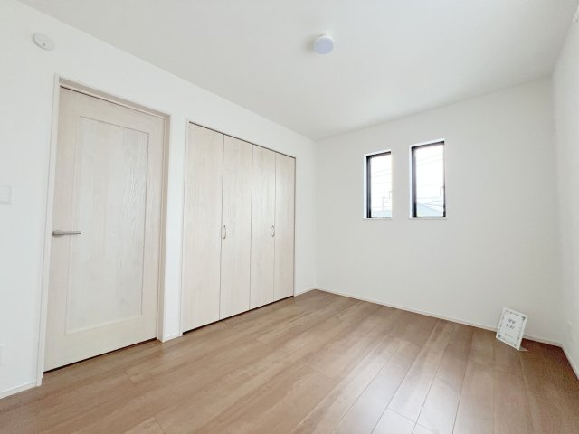 羽村市川崎2丁目　新築戸建全1棟の洋室|【洋室3】収納スペース