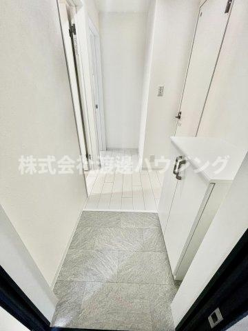 EIJU加島Aの玄関