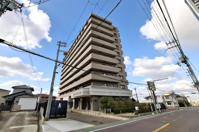 ライオンズマンション二色浜の外観|外観