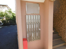 集合ポスト・掲示板