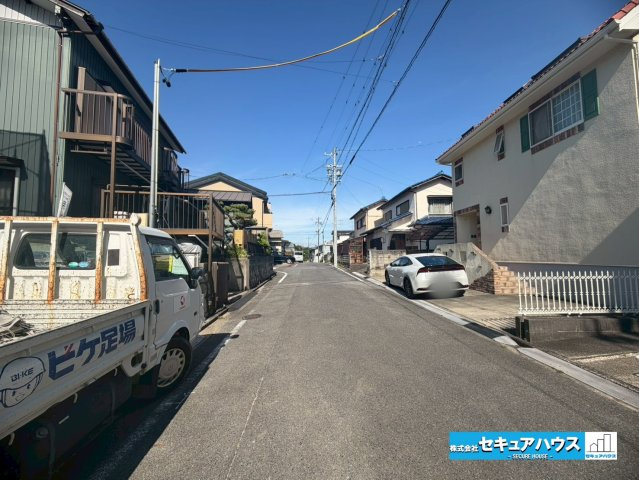 【同施工物件ご案内可】知多市日長台　全1棟の前面道路含む現地写真|事前予約にて現地ご見学いただけます！お気軽にお問い合わせください♪
■株式会社　セキュアハウス■
住宅ローンに強く、知識、経験豊富なスタッフ在籍
お客様に寄り添い、ご成約後もサポート致します。