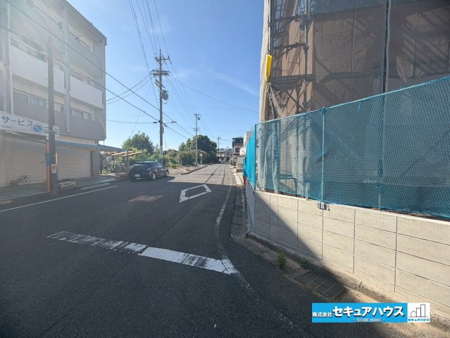 【同施工物件ご案内可】知多市日長台　全1棟の前面道路含む現地写真|事前予約にて現地ご見学いただけます！お気軽にお問い合わせください♪
■株式会社　セキュアハウス■
住宅ローンに強く、知識、経験豊富なスタッフ在籍
お客様に寄り添い、ご成約後もサポート致します