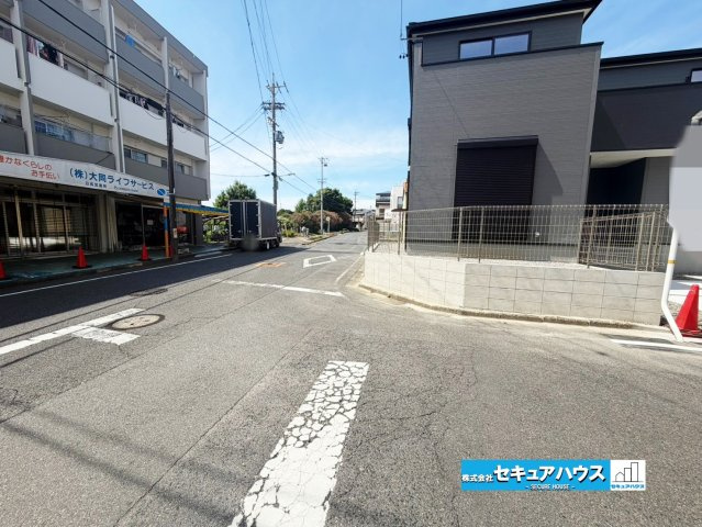 【完成】知多市日長台　全1棟の前面道路含む現地写真|事前予約にて現地ご見学いただけます！お気軽にお問い合わせください♪
■株式会社　セキュアハウス　■
住宅ローンに強く、知識、経験豊富なスタッフ在籍
お客様に寄り添い、ご成約後もサポート致します