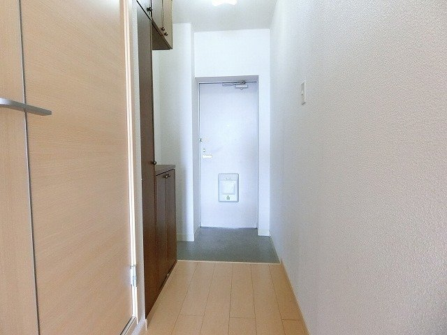 エスポアソールＢの玄関