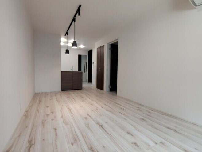 ForestMaisonKOMAGOMENORTHの内装