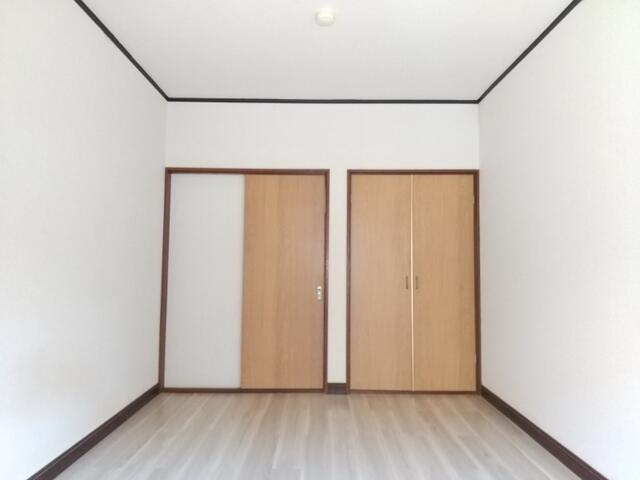 ※写真別号室