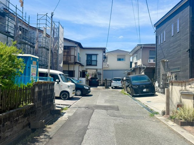 Adoble+アドブル＋小倉南区中曽根6丁目4期　【小倉南区　新築戸建て】の前面道路含む現地写真|現地撮影　2026,7,31　Adoble+アドブル＋小倉南区中曽根6丁目4期　【小倉南区　新築戸建て】
