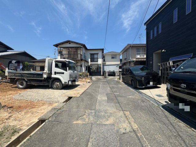 Adoble+アドブル＋小倉南区中曽根6丁目4期　【小倉南区　新築戸建て】の前面道路含む現地写真|現地撮影　2026,5,19　Adoble+アドブル＋小倉南区中曽根6丁目4期　【小倉南区　新築戸建て】