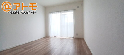 【寝室】 | ルプランドル三島　中古マンション | ※全く同じ間取りのお部屋ですが、少し建具・フローリングの色合いが違います