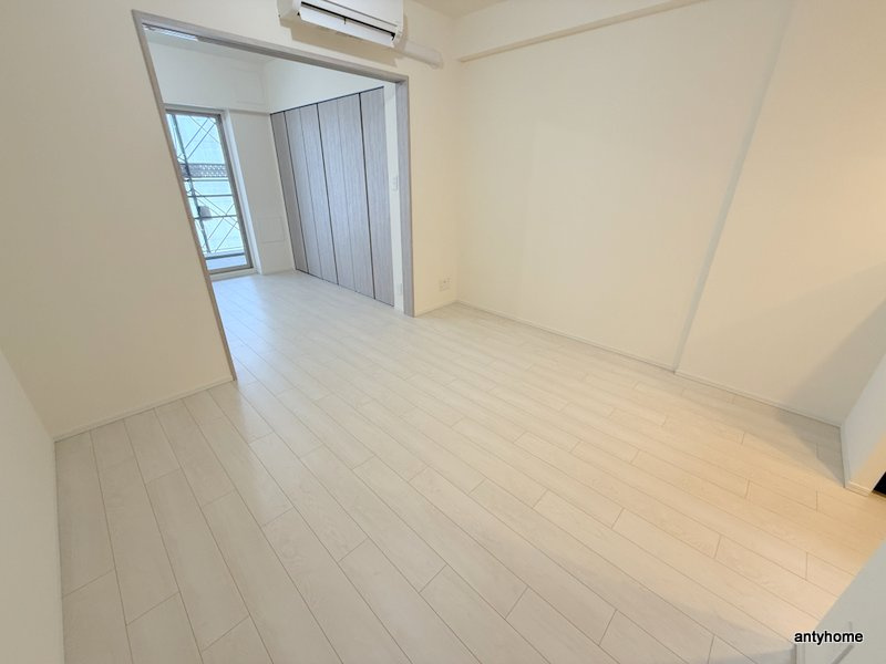 スプランディッド大阪ベイサイドDUE　仲介手数料無料の居間・リビング