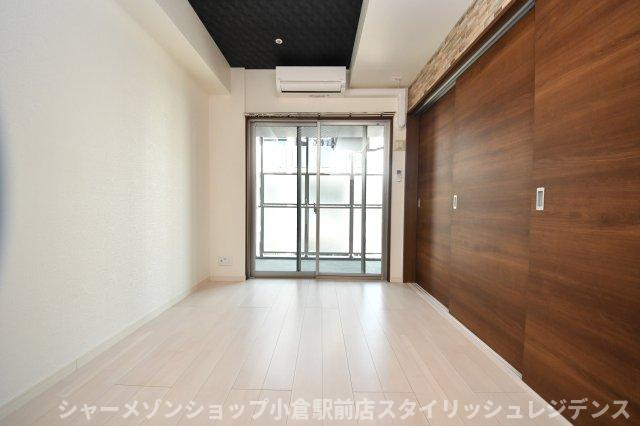 プレジデンスザ・小倉 の居間・リビング