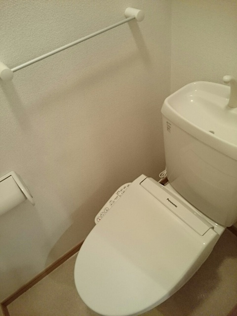 マーベラスCのトイレ|清潔感のあるトイレです
