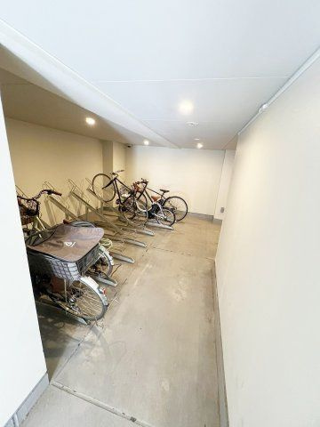 GrandStory用賀IIの駐車場