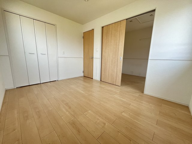 ラグランジュの内装