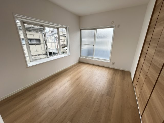 【洋室】 | 五月ケ丘中古戸建 | 使い勝手のいい洋室です