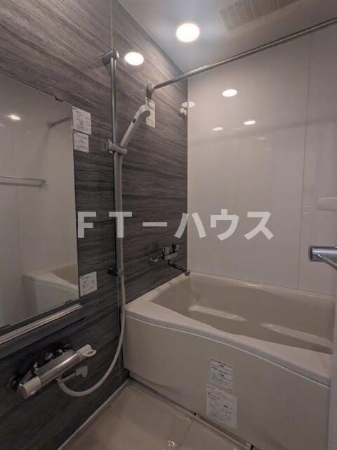 Ｓ－ＦＯＲＴ船橋本町の浴室