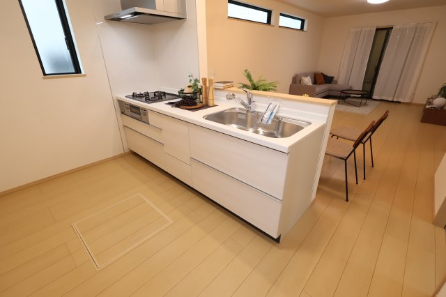 《仲介手数料無料》越谷市大字下間久里899-1新築一戸建てハートフルタウンのキッチン