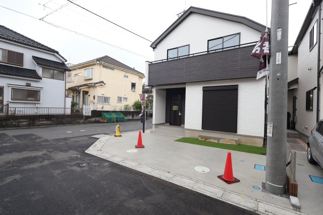 《仲介手数料無料》越谷市大字下間久里899-1新築一戸建てハートフルタウンの外観|撮影日 2026年6月18日 12:00 曇り