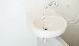 クレシェンドの洗面所