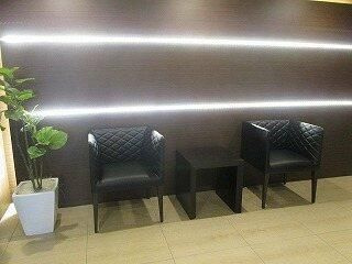 エクセレントシティ南行徳駅前のエントランス