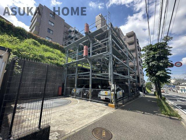 ルピナス四季の森公園の駐車場|駐車場の空き状況については、その都度、確認いたしますのでお気軽にお聞きください。