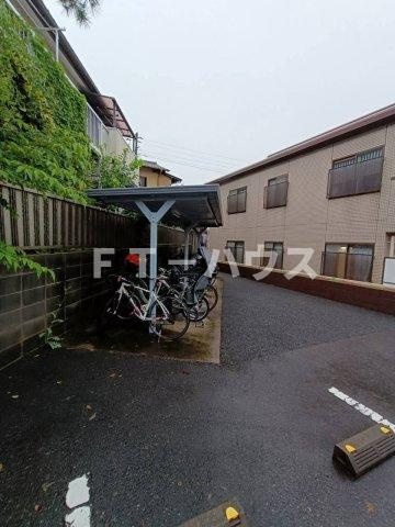 サンヒルズＩＩの駐車場