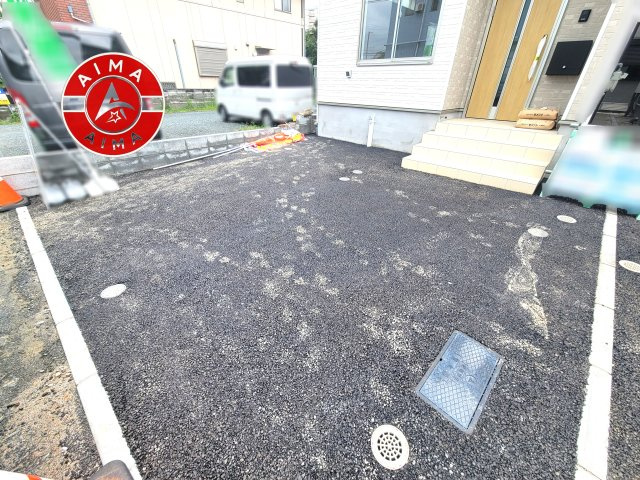 福岡市南区横手1丁目第7-4棟（4号棟）の外観|広々した駐車場になります。