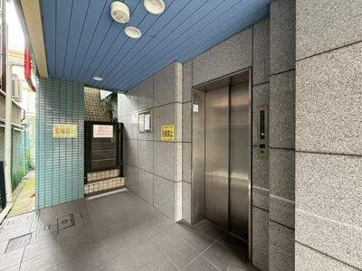 【その他共用部分】 | プラーズ三ッ沢 | エレベーター付き！荷物の多い日や疲れた日でも、2階までラクラク上がれます☆