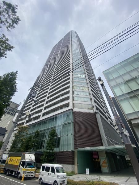 大阪ひびきの街ザ・サンクタスタワー