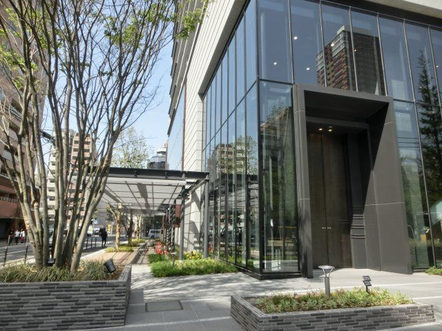 大阪ひびきの街ザ・サンクタスタワーの周辺