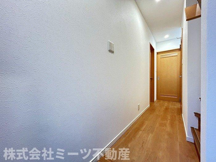 寿町１丁目　再生住宅の内装