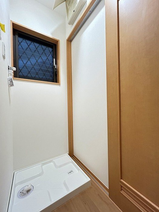 寿町１丁目　再生住宅のランドリースペース