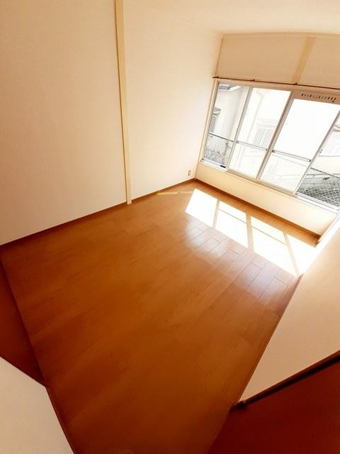 リベラ錦ヶ丘の寝室