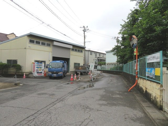 八潮市大字南後谷の工場