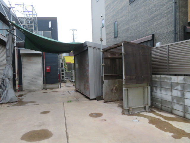 八潮市大字南後谷の工場