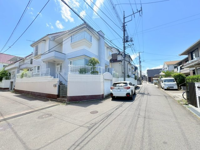 狭山市中央1丁目　建築条件なし売地　西武新宿線『狭山市駅』徒歩20分　【富士見小学区】の前面道路含む現地写真