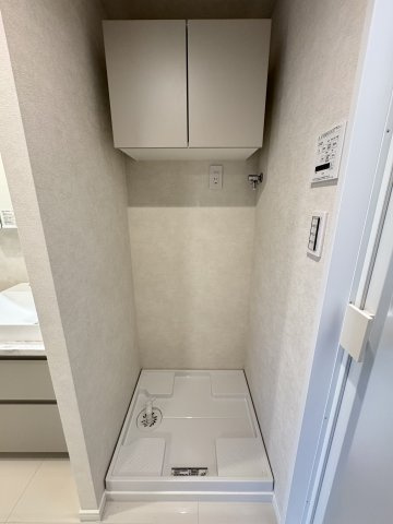 アイビハイツ三田　3Fのランドリースペース