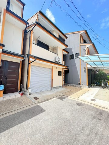 上・紋屋町の外観