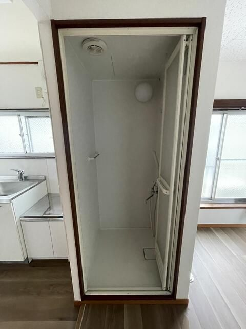 土谷マンションのシャワールーム