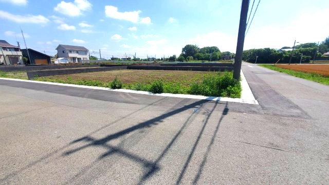 深谷市菅沼  売地　（建築条件なし）土地広々72坪超の外観