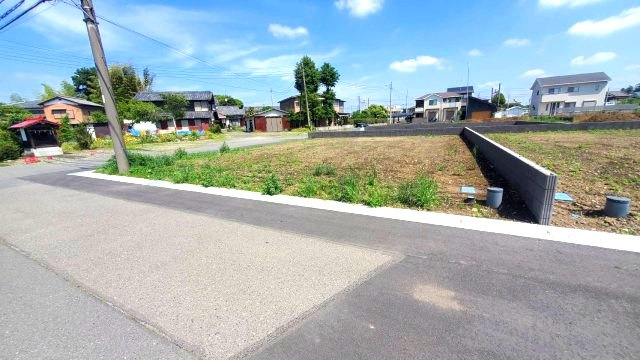 深谷市菅沼  売地　（建築条件なし）土地広々72坪超の外観