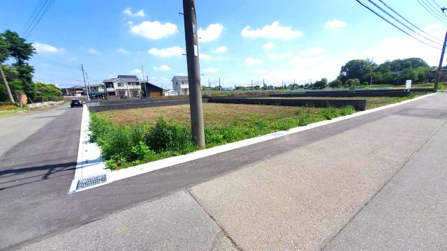 深谷市菅沼  売地　（建築条件なし）土地広々72坪超の外観