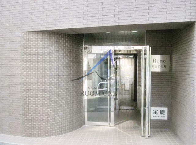 リーノ新宿若松町のエントランス|エントランスです。