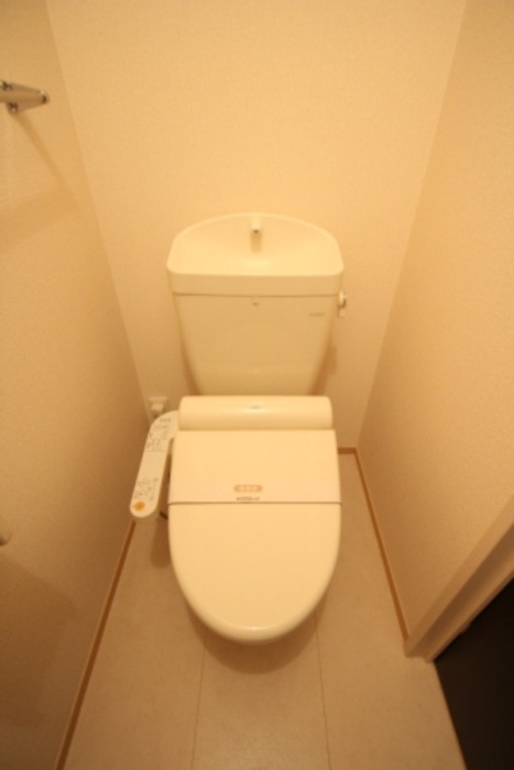 メルベーユのトイレ|コンパクトで使いやすいトイレです