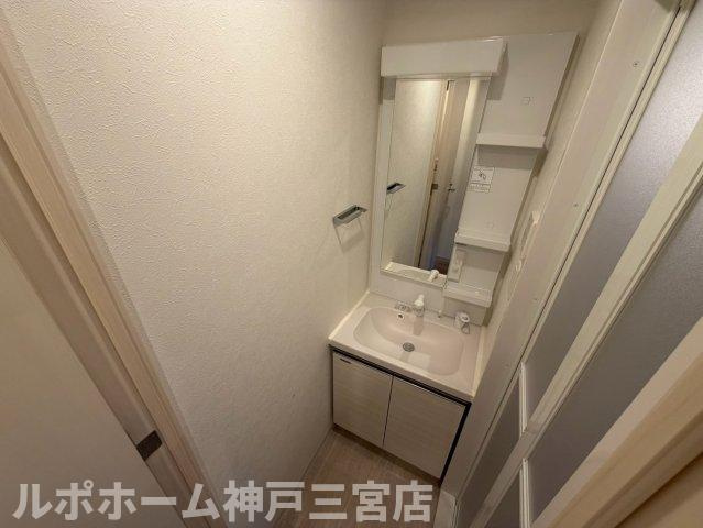 アプリーレ元町ウエストの洗面所